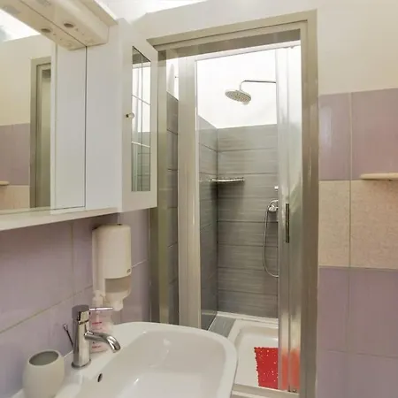 Apartman Den,rovinj Oaza U Centru Grada I Besplatnim Parkingom *